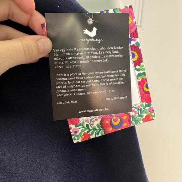 NWT Matyo Designs Handmade Cape Poncho Navy Felt Cowlneck Embrioded One Size - Picture 6 of 10